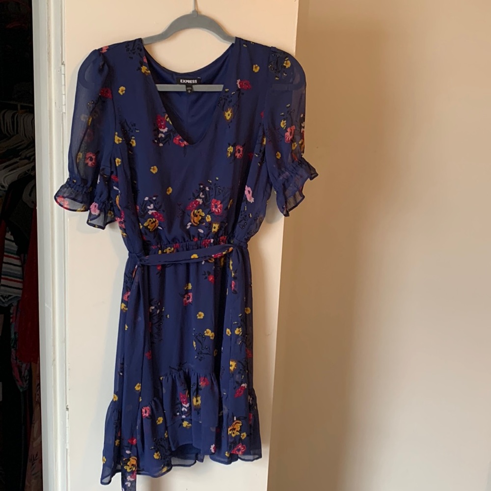 Floral blue dress